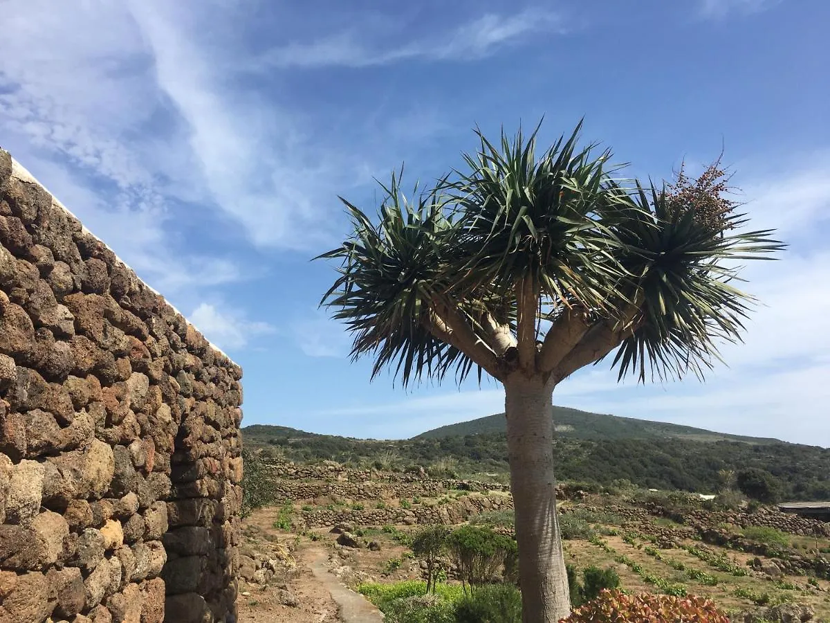 Dammusi Il Serralh -Pantelleria- Scauri  Italy