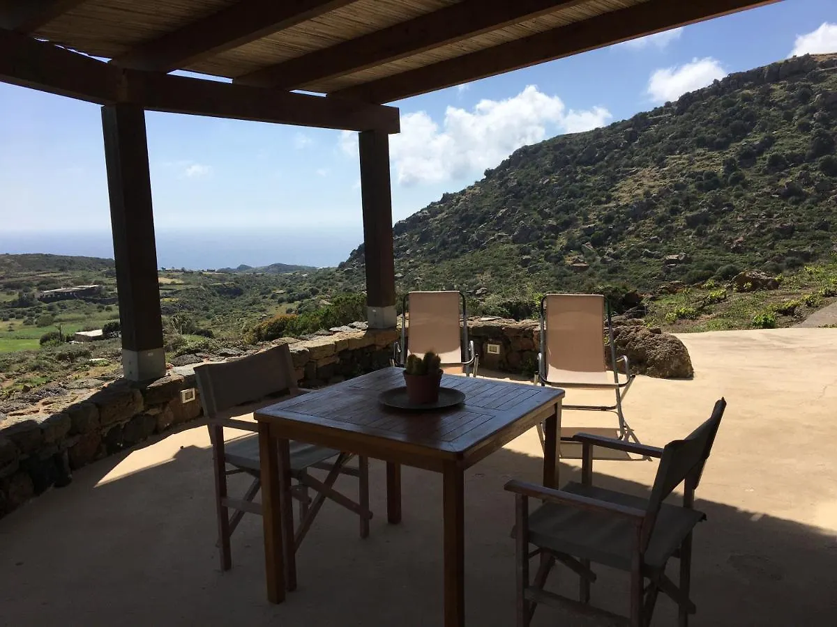 Holiday home Dammusi Il Serralh -Pantelleria- Scauri