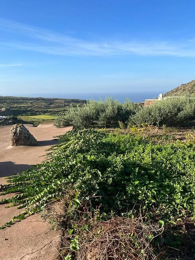 Dammusi Il Serralh -Pantelleria- Scauri  Scauri (Sicily)