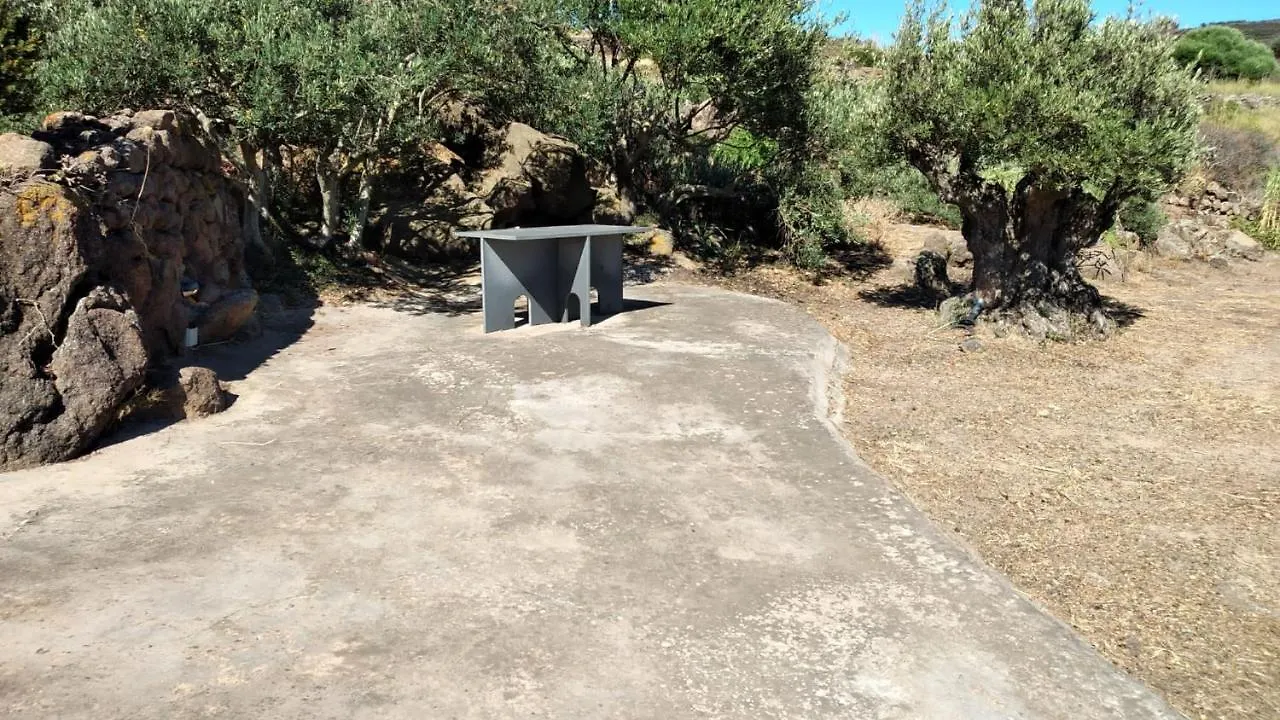 Holiday home Dammusi Il Serralh -Pantelleria- Scauri
