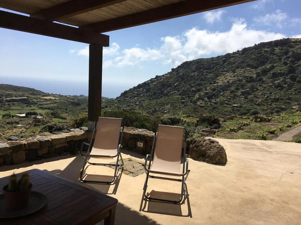 Holiday home Dammusi Il Serralh -Pantelleria- Scauri