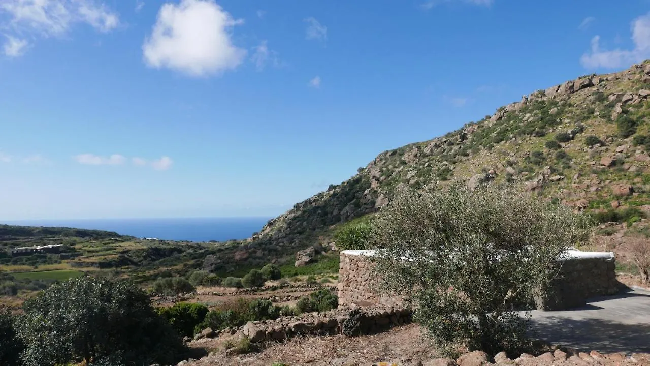 Dammusi Il Serralh -Pantelleria- Scauri  0*, Scauri (Sicily) Italy