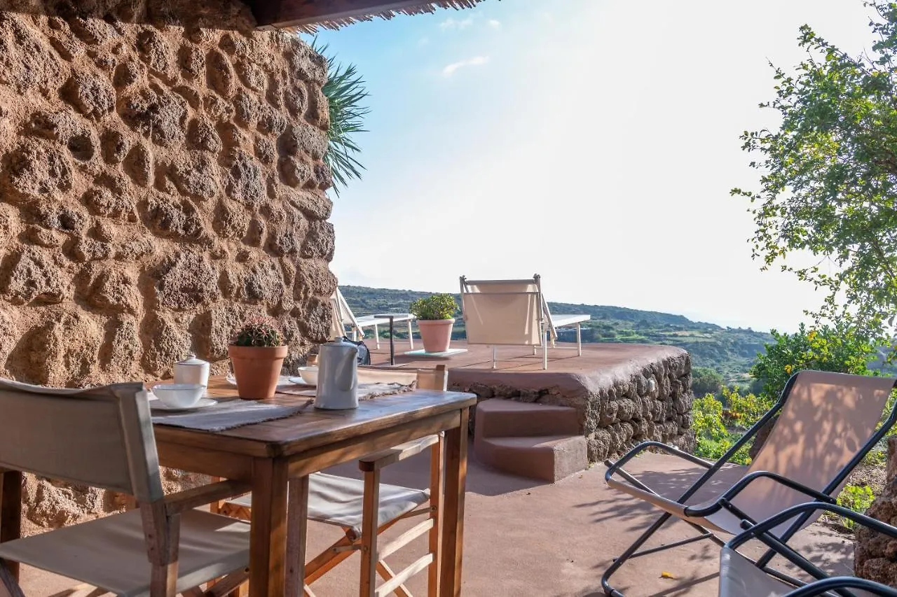 Dammusi Il Serralh -Pantelleria- Scauri  0*, Scauri (Sicily)