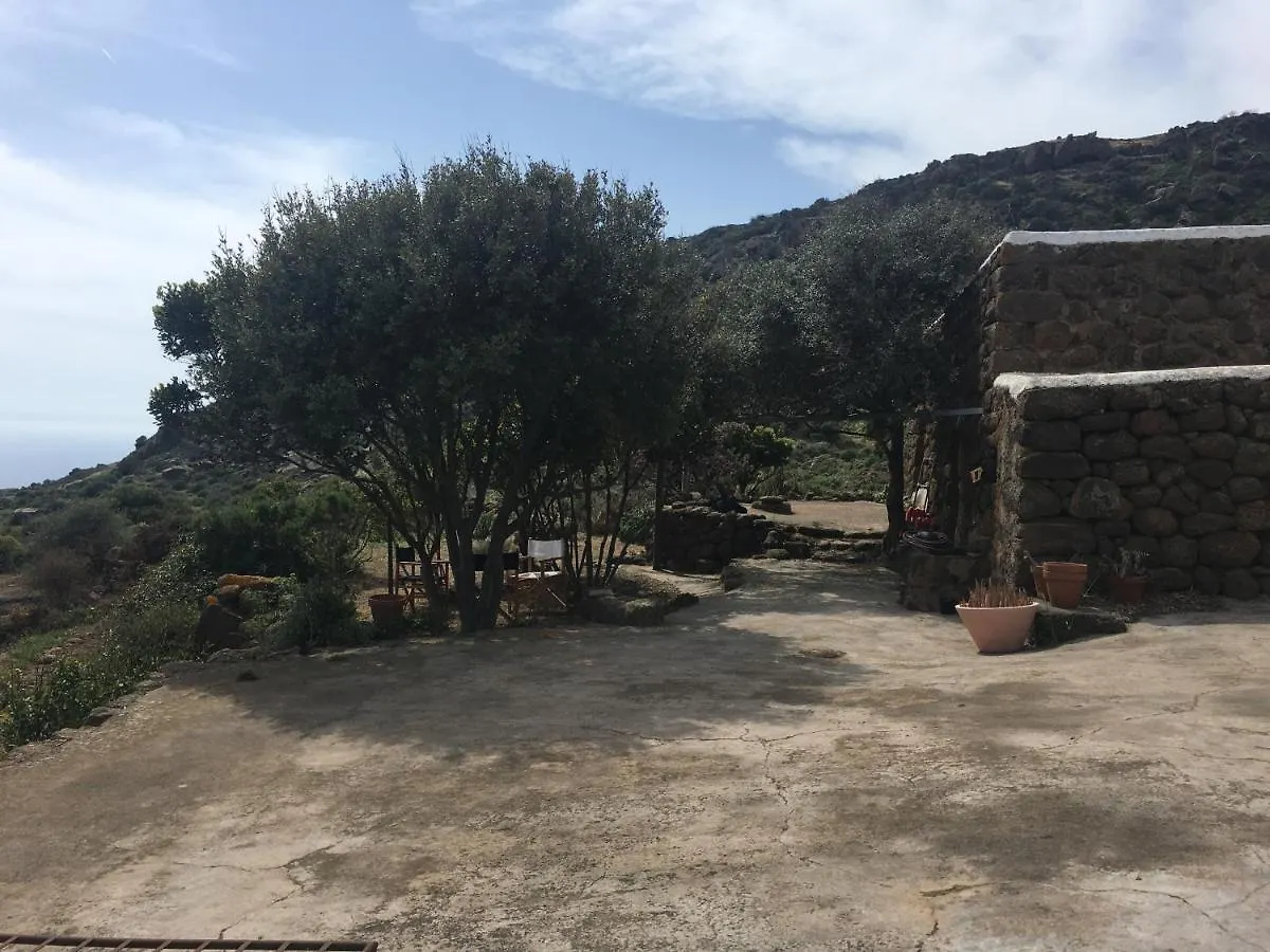 Holiday home Dammusi Il Serralh -Pantelleria- Scauri