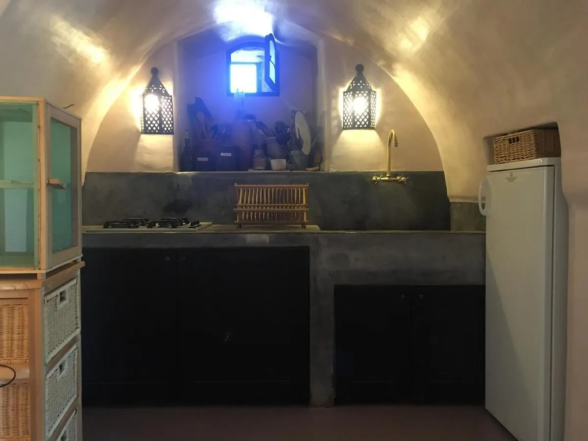 Dammusi Il Serralh -Pantelleria- Scauri  0*, Scauri (Sicily)