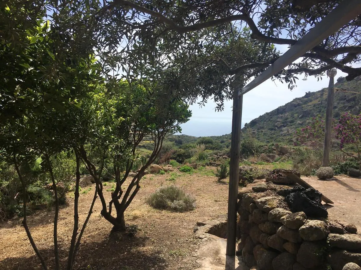 Dammusi Il Serralh -Pantelleria- Scauri  Holiday home Scauri (Sicily)