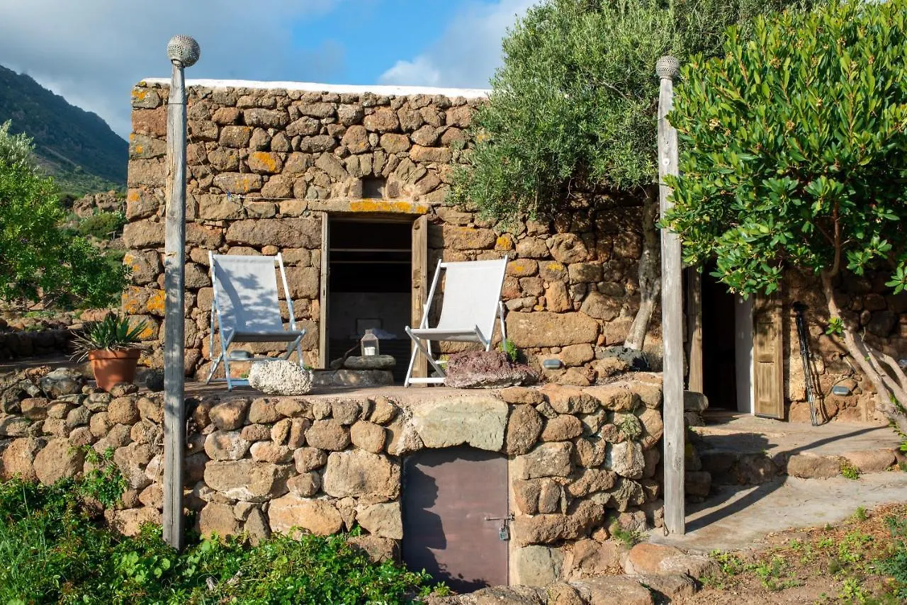 Dammusi Il Serralh -Pantelleria- Scauri  0*, Scauri (Sicily) Italy